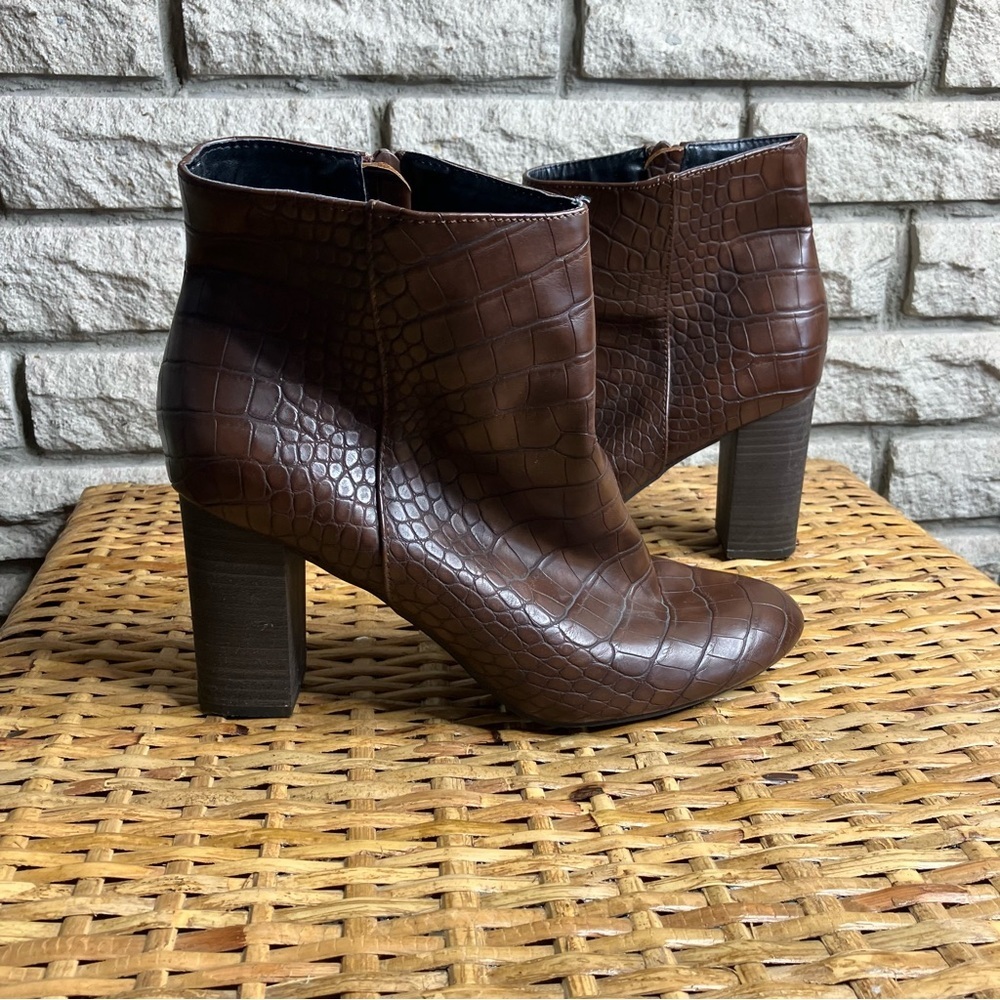 Cato Comfort vegan leather  crocodile ankle boots